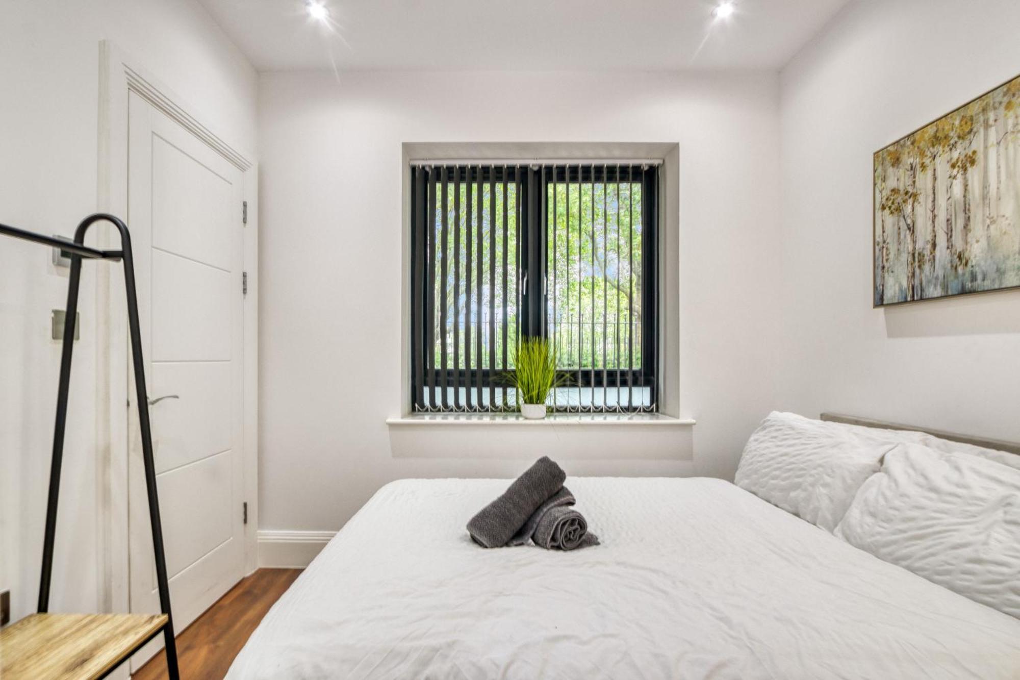 Case de vacanță 2 Bed 2 Bath Balcony View Wimbledon Tennis