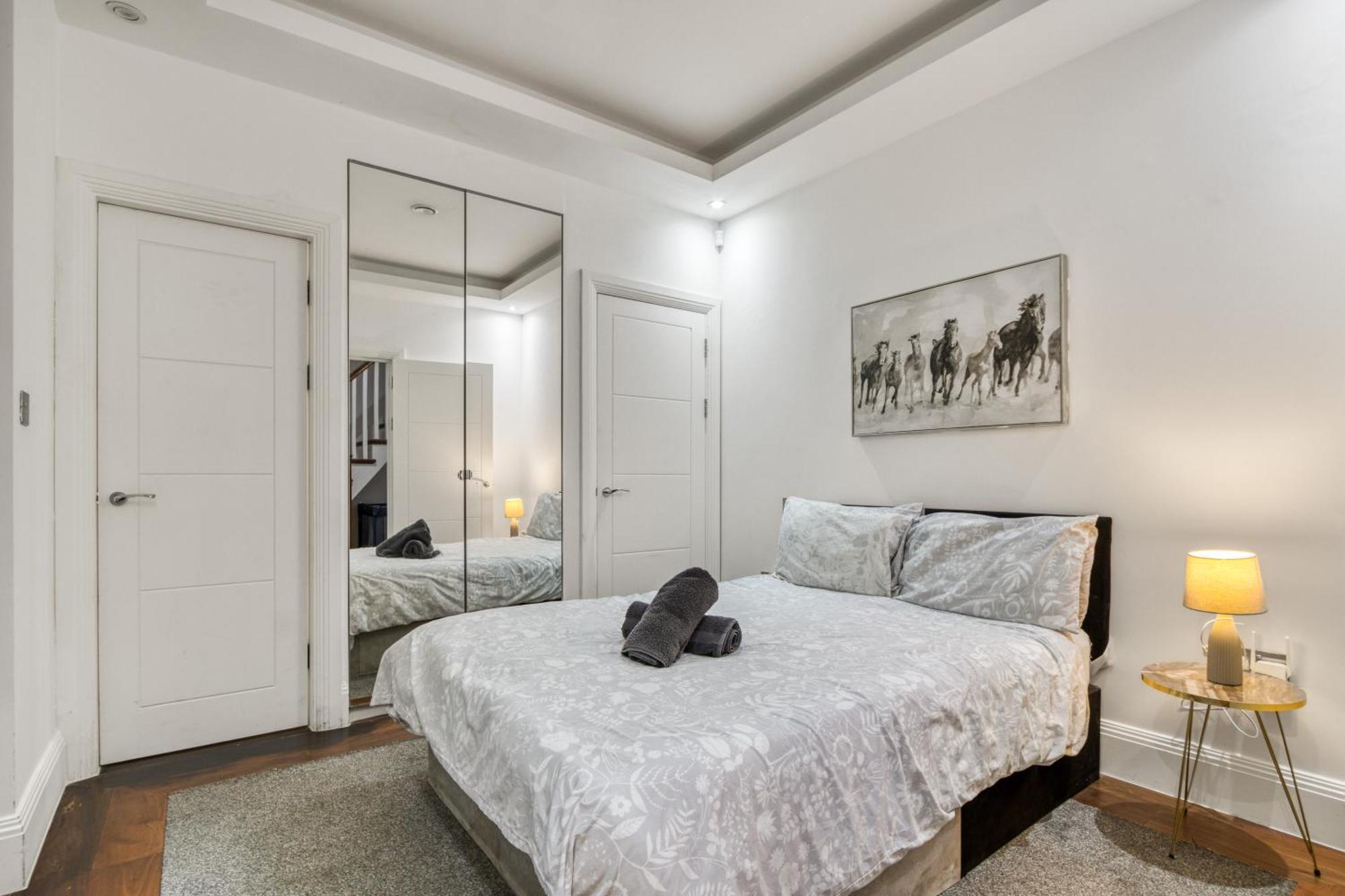 Case de vacanță 2 Bed 2 Bath Balcony View Wimbledon Tennis Londra